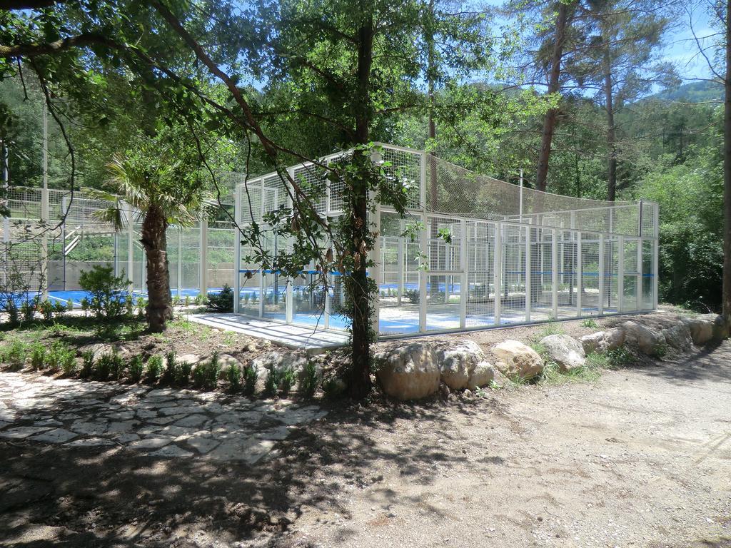 Camping L'Espelt La Pobla de Lillet Eksteriør billede