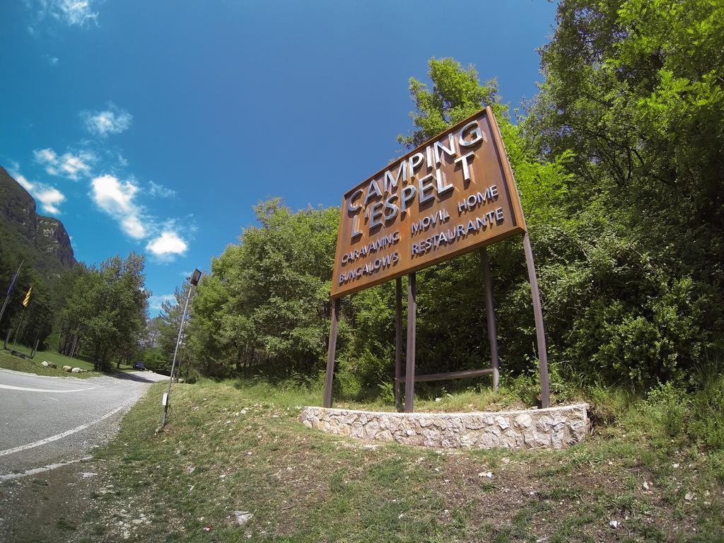 Camping L'Espelt La Pobla de Lillet Eksteriør billede