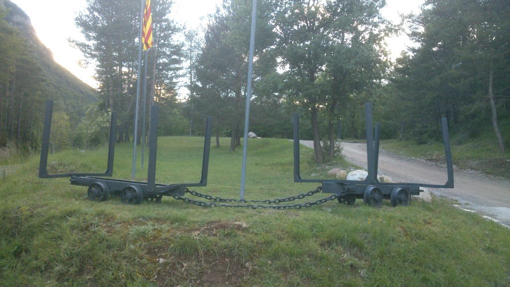 Camping L'Espelt La Pobla de Lillet Eksteriør billede